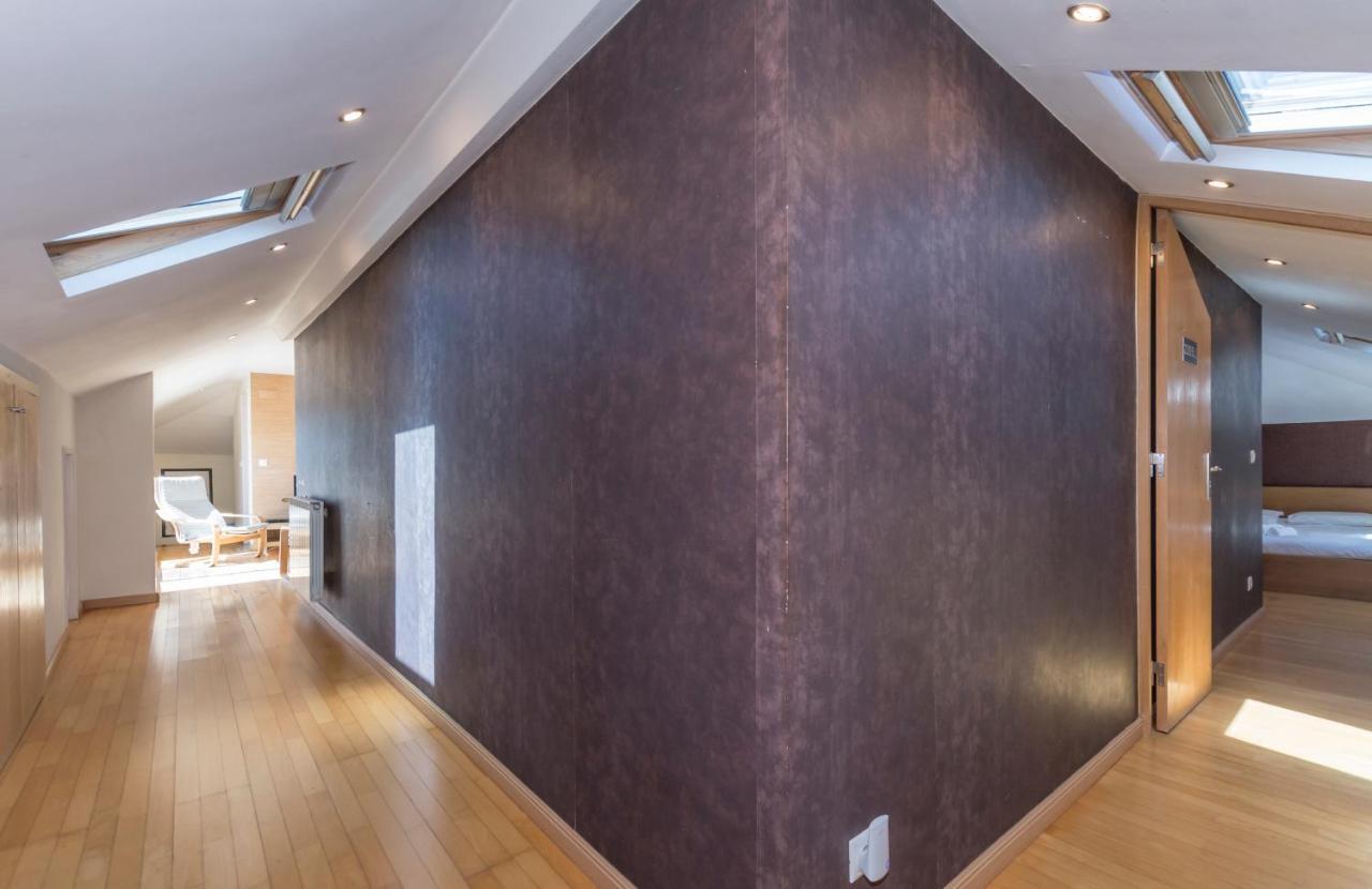 Houze_city Center, 5 Flat W/ Sunny Terrace Apartamento